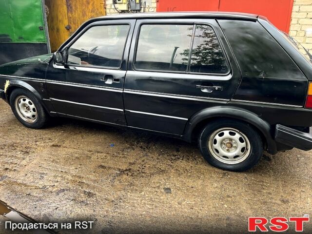 Фольксваген Гольф, объемом двигателя 1.3 л и пробегом 0 тыс. км за 900 $, фото 2 на Automoto.ua