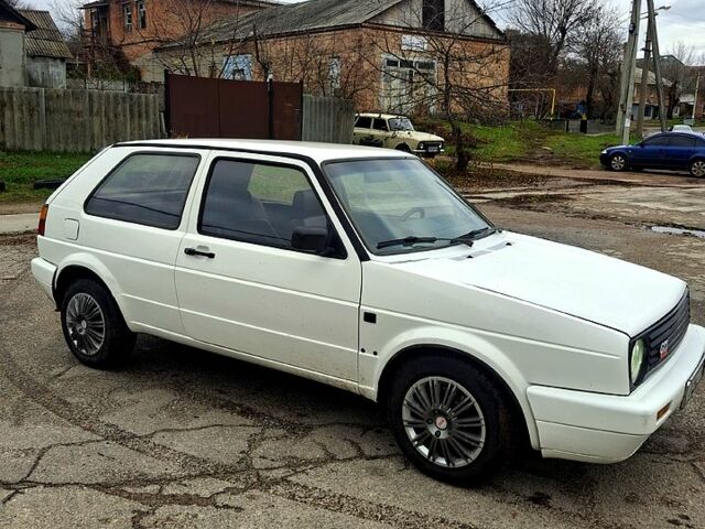 Фольксваген Гольф, объемом двигателя 1.8 л и пробегом 264 тыс. км за 1350 $, фото 3 на Automoto.ua