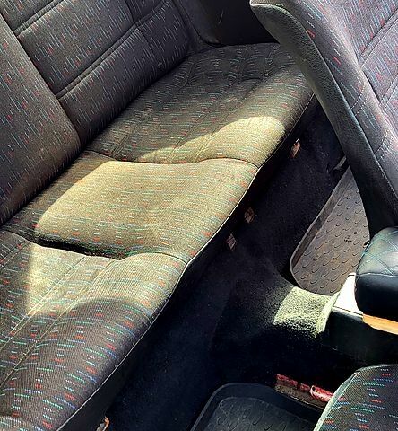 Фольксваген Гольф, объемом двигателя 1.8 л и пробегом 111 тыс. км за 800 $, фото 12 на Automoto.ua