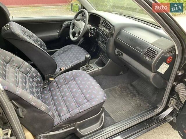 Фольксваген Гольф, объемом двигателя 1.78 л и пробегом 160 тыс. км за 2150 $, фото 9 на Automoto.ua