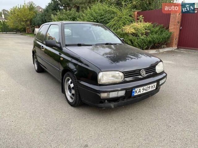 Фольксваген Гольф, объемом двигателя 1.78 л и пробегом 160 тыс. км за 2150 $, фото 2 на Automoto.ua