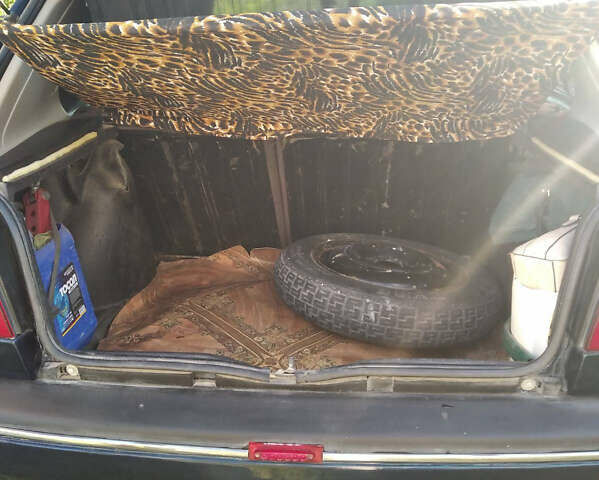 Фольксваген Гольф, объемом двигателя 1.6 л и пробегом 270 тыс. км за 2700 $, фото 8 на Automoto.ua