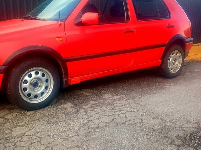 Фольксваген Гольф, об'ємом двигуна 1.6 л та пробігом 280 тис. км за 1500 $, фото 2 на Automoto.ua