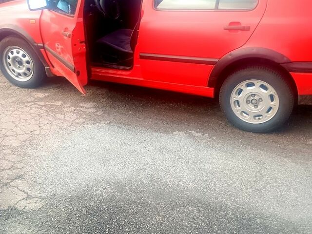 Фольксваген Гольф, об'ємом двигуна 1.6 л та пробігом 280 тис. км за 1500 $, фото 5 на Automoto.ua