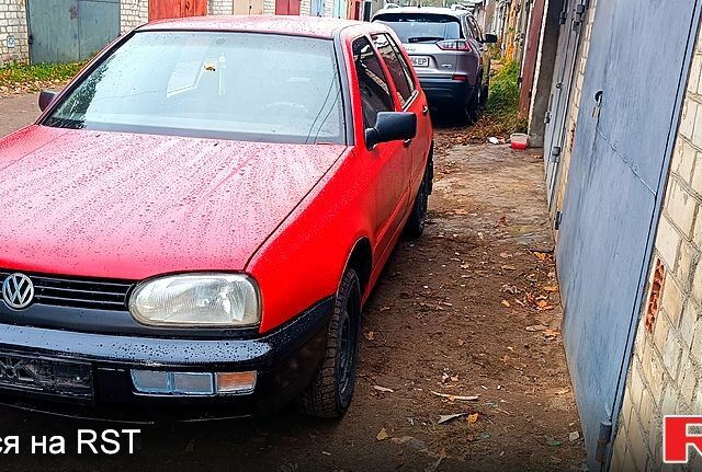 Фольксваген Гольф 1994 в Чернигове на Automoto.ua Фольксваген Гольф, объемом двигателя 1.6 л и пробегом 300 тыс. км за 1600 $, фото 2 на Automoto.ua