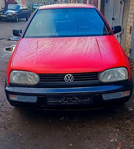 Фольксваген Гольф 1994 в Чернигове на Automoto.ua Фольксваген Гольф, объемом двигателя 1.6 л и пробегом 300 тыс. км за 1600 $, фото 3 на Automoto.ua