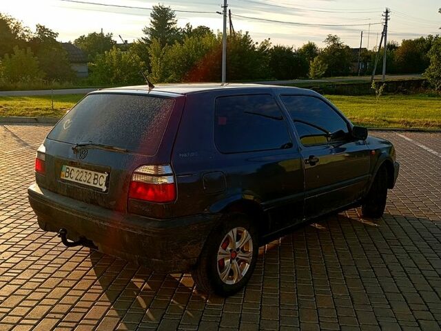 Фольксваген Гольф, об'ємом двигуна 1.9 л та пробігом 250 тис. км за 1600 $, фото 2 на Automoto.ua