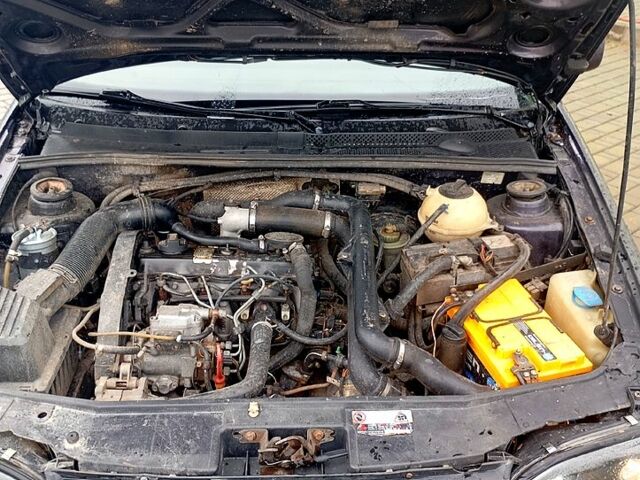 Фольксваген Гольф, об'ємом двигуна 1.9 л та пробігом 250 тис. км за 1600 $, фото 6 на Automoto.ua