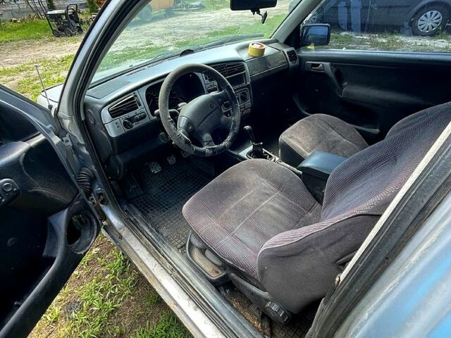 Фольксваген Гольф, об'ємом двигуна 2 л та пробігом 300 тис. км за 1300 $, фото 1 на Automoto.ua