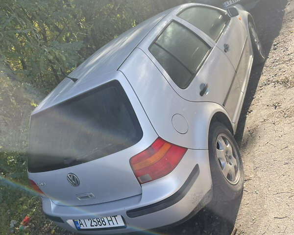 Фольксваген Гольф, объемом двигателя 1.39 л и пробегом 276 тыс. км за 3300 $, фото 3 на Automoto.ua