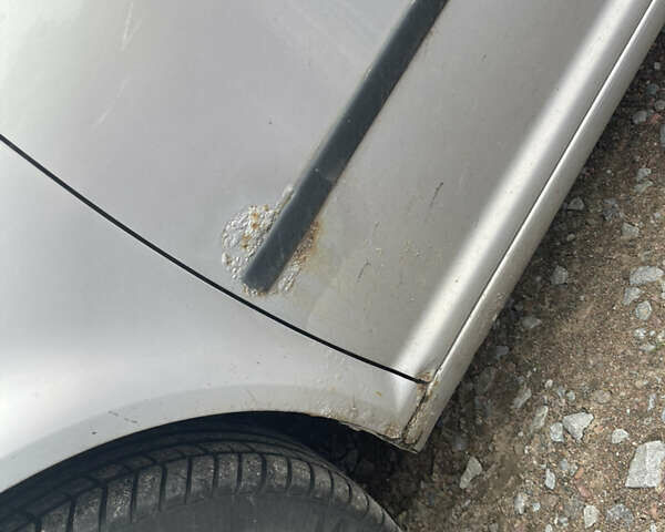 Фольксваген Гольф, объемом двигателя 1.39 л и пробегом 276 тыс. км за 3300 $, фото 11 на Automoto.ua