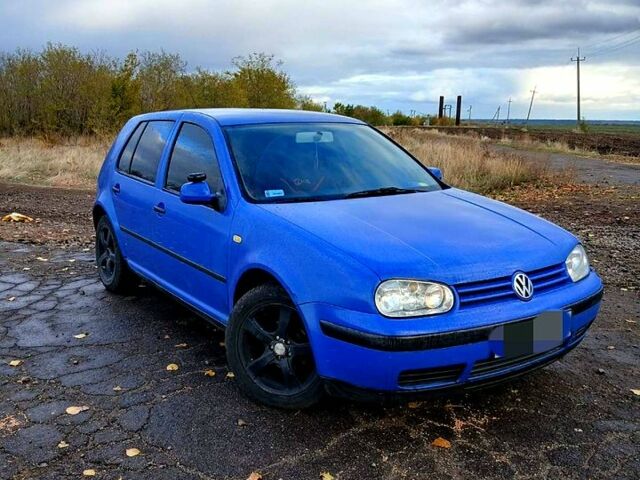 Фольксваген Гольф, объемом двигателя 1.9 л и пробегом 320 тыс. км за 3700 $, фото 1 на Automoto.ua