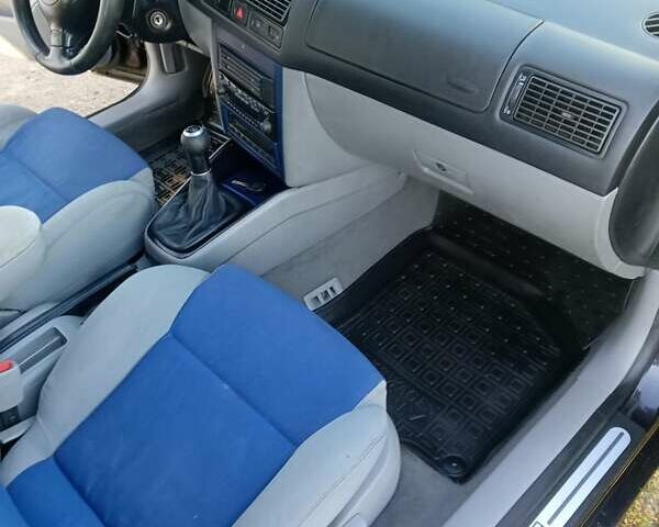 Фольксваген Гольф 1999 в Золотоноше на Automoto.ua Фольксваген Гольф, объемом двигателя 1.4 л и пробегом 233 тыс. км за 4350 $, фото 2 на Automoto.ua