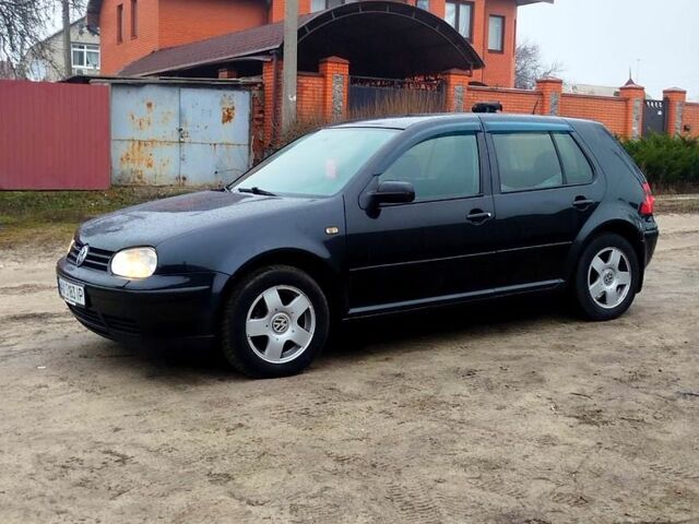 Фольксваген Гольф, объемом двигателя 1.6 л и пробегом 250 тыс. км за 3300 $, фото 10 на Automoto.ua