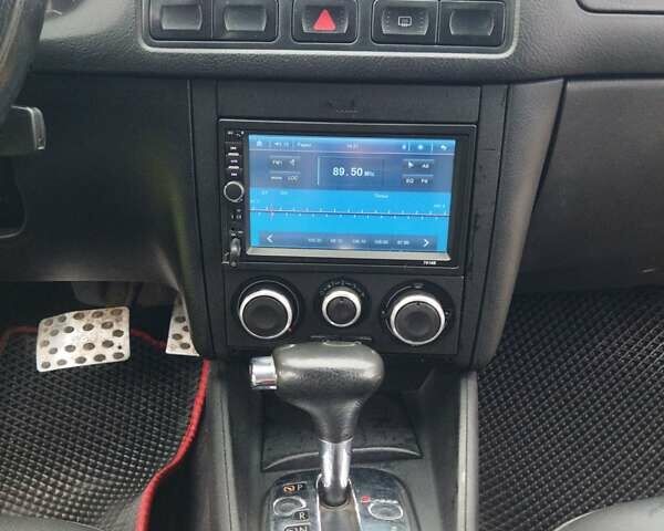 Фольксваген Гольф, объемом двигателя 1.6 л и пробегом 220 тыс. км за 4250 $, фото 3 на Automoto.ua