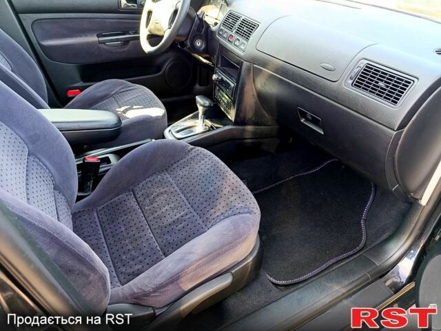 Фольксваген Гольф, объемом двигателя 1.6 л и пробегом 267 тыс. км за 5499 $, фото 9 на Automoto.ua