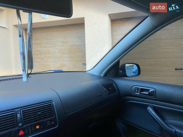 Фольксваген Гольф, объемом двигателя 1.78 л и пробегом 430 тыс. км за 3950 $, фото 12 на Automoto.ua