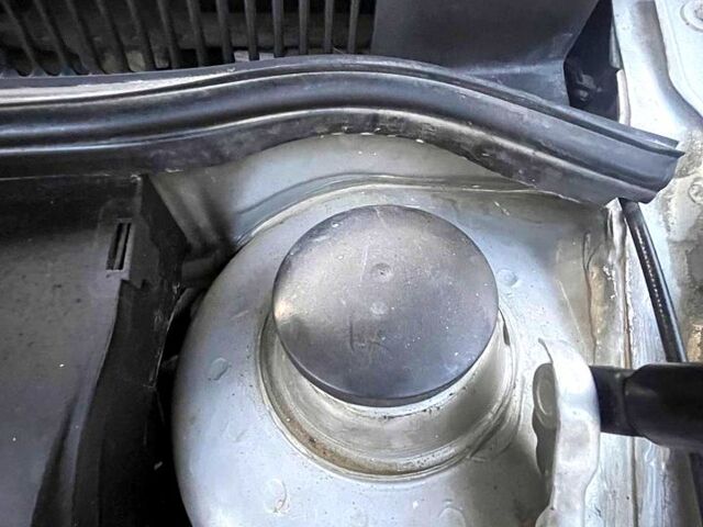 Фольксваген Гольф, объемом двигателя 1.9 л и пробегом 400 тыс. км за 3999 $, фото 4 на Automoto.ua