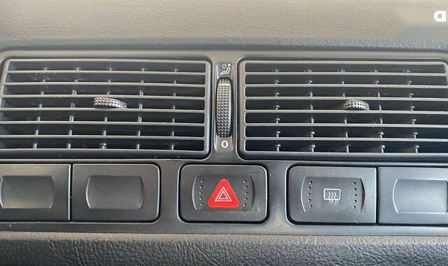 Фольксваген Гольф, объемом двигателя 1.6 л и пробегом 238 тыс. км за 4450 $, фото 16 на Automoto.ua