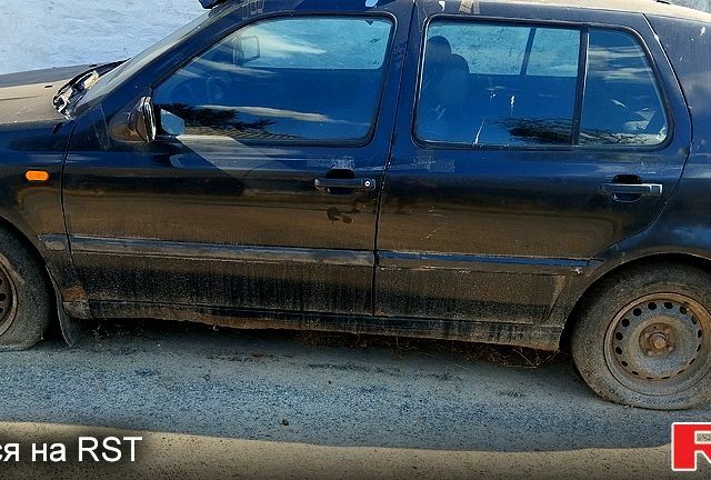 Фольксваген Гольф, об'ємом двигуна 1.6 л та пробігом 0 тис. км за 600 $, фото 1 на Automoto.ua