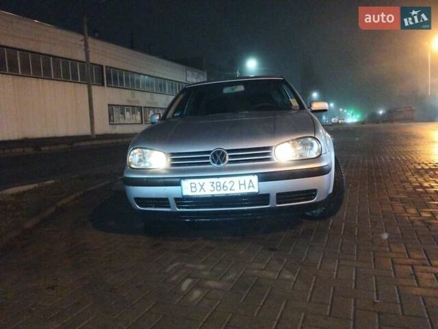 Фольксваген Гольф, объемом двигателя 1.6 л и пробегом 334 тыс. км за 4200 $, фото 6 на Automoto.ua