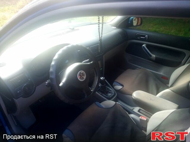 Фольксваген Гольф, объемом двигателя 1.6 л и пробегом 400 тыс. км за 4200 $, фото 1 на Automoto.ua