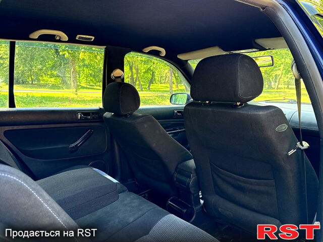 Фольксваген Гольф, об'ємом двигуна 1.6 л та пробігом 300 тис. км за 2999 $, фото 12 на Automoto.ua