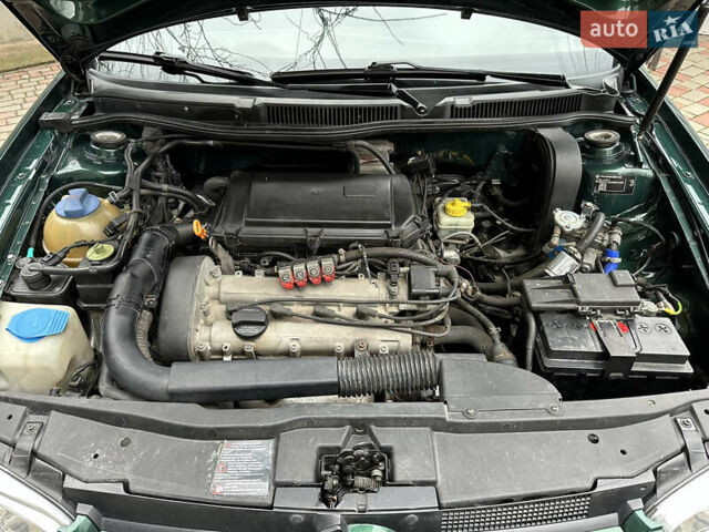 Фольксваген Гольф, объемом двигателя 1.4 л и пробегом 275 тыс. км за 4199 $, фото 20 на Automoto.ua