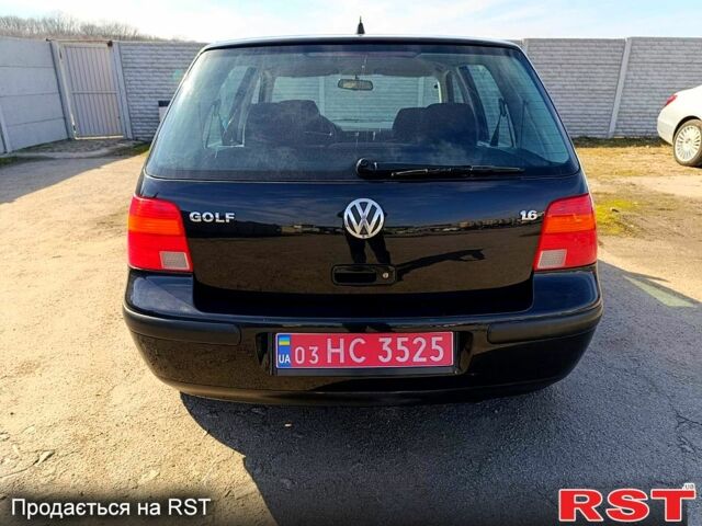 Фольксваген Гольф, объемом двигателя 1.6 л и пробегом 267 тыс. км за 5499 $, фото 2 на Automoto.ua