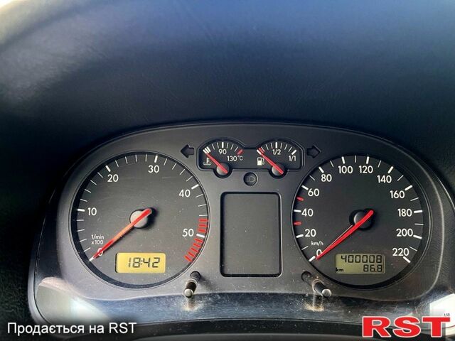 Фольксваген Гольф, объемом двигателя 1.9 л и пробегом 400 тыс. км за 3999 $, фото 1 на Automoto.ua