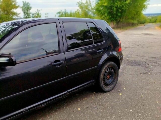 Фольксваген Гольф, об'ємом двигуна 1.6 л та пробігом 375 тис. км за 2150 $, фото 5 на Automoto.ua