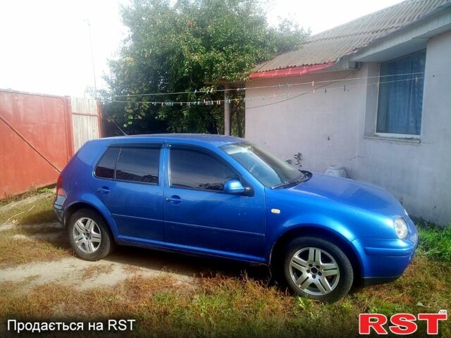 Фольксваген Гольф, объемом двигателя 1.6 л и пробегом 400 тыс. км за 4200 $, фото 3 на Automoto.ua