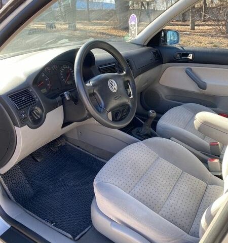 Фольксваген Гольф, объемом двигателя 1.6 л и пробегом 184 тыс. км за 4999 $, фото 26 на Automoto.ua