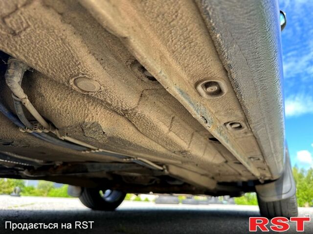 Фольксваген Гольф, объемом двигателя 1.6 л и пробегом 239 тыс. км за 4399 $, фото 2 на Automoto.ua