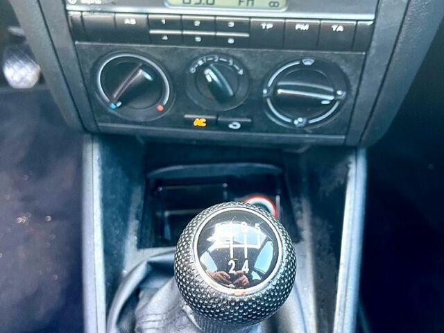 Фольксваген Гольф, об'ємом двигуна 1.4 л та пробігом 146 тис. км за 4999 $, фото 6 на Automoto.ua