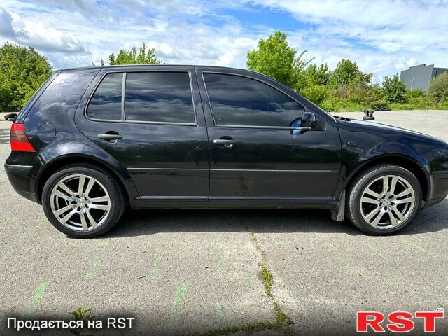 Фольксваген Гольф, объемом двигателя 1.6 л и пробегом 239 тыс. км за 4399 $, фото 1 на Automoto.ua