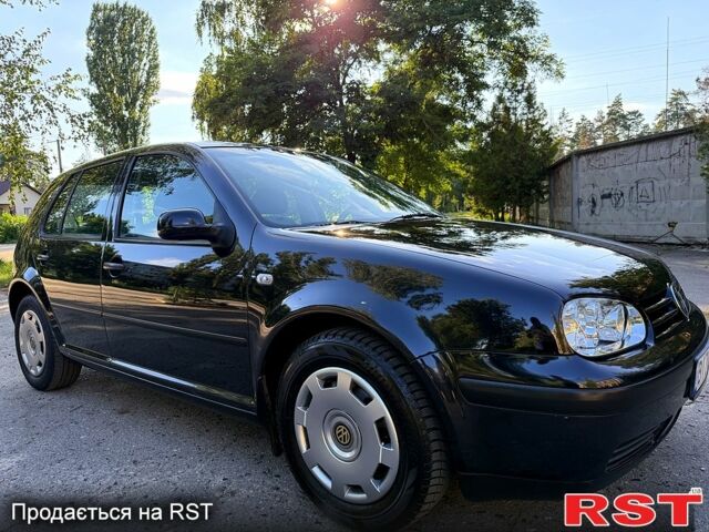 Фольксваген Гольф 2001 в Ахтырке на Automoto.ua Фольксваген Гольф, объемом двигателя 1.4 л и пробегом 208 тыс. км за 4300 $, фото 1 на Automoto.ua