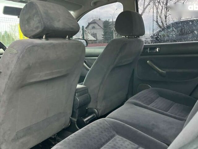 Фольксваген Гольф, объемом двигателя 1.6 л и пробегом 287 тыс. км за 4500 $, фото 17 на Automoto.ua