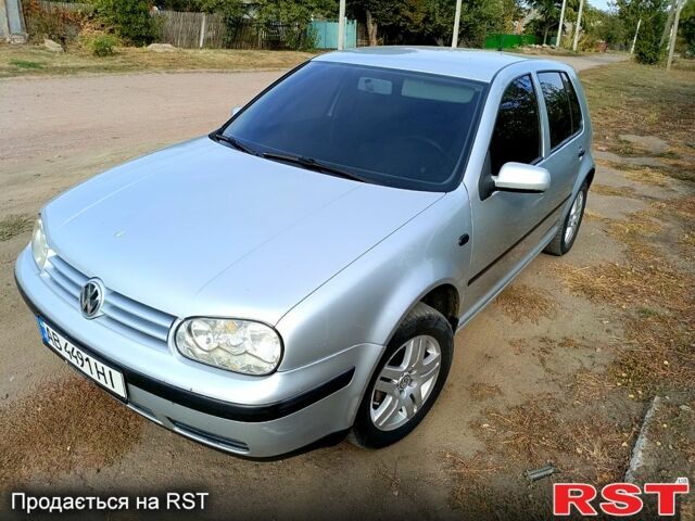 Фольксваген Гольф, объемом двигателя 1.4 л и пробегом 200 тыс. км за 3600 $, фото 6 на Automoto.ua