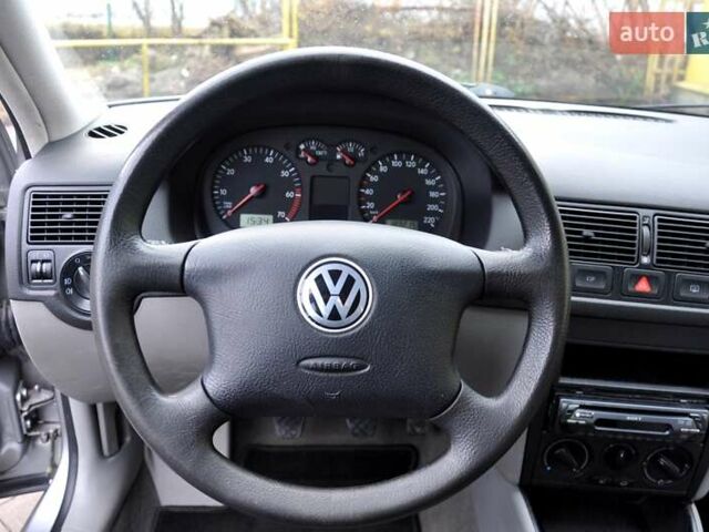 Фольксваген Гольф, объемом двигателя 1.39 л и пробегом 189 тыс. км за 4700 $, фото 33 на Automoto.ua