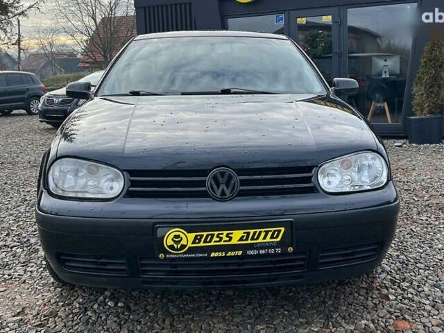 Фольксваген Гольф, объемом двигателя 1.6 л и пробегом 287 тыс. км за 4500 $, фото 2 на Automoto.ua
