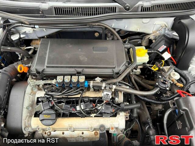 Фольксваген Гольф, об'ємом двигуна 1.4 л та пробігом 197 тис. км за 4350 $, фото 11 на Automoto.ua