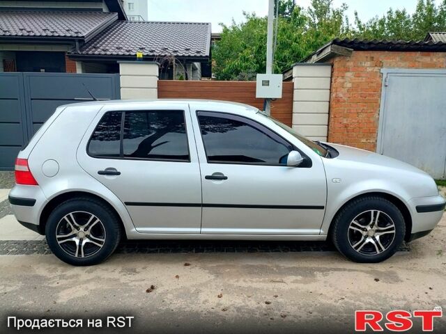 Фольксваген Гольф, объемом двигателя 1.4 л и пробегом 150 тыс. км за 4200 $, фото 3 на Automoto.ua