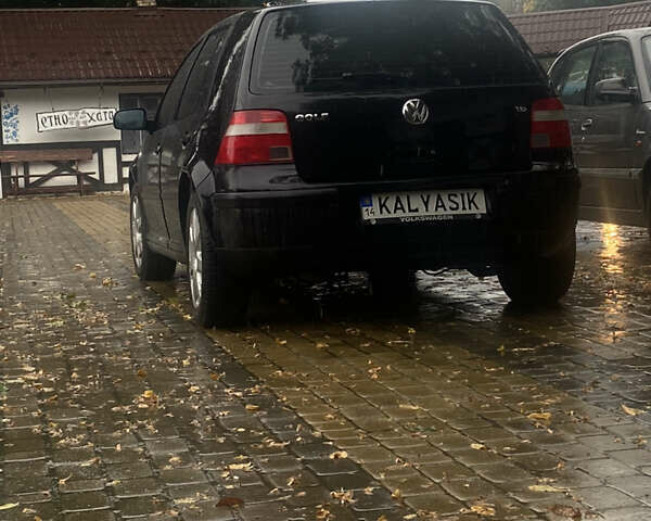 Фольксваген Гольф, объемом двигателя 1.6 л и пробегом 285 тыс. км за 3800 $, фото 3 на Automoto.ua