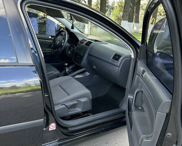 Фольксваген Гольф, объемом двигателя 1.4 л и пробегом 294 тыс. км за 4800 $, фото 7 на Automoto.ua