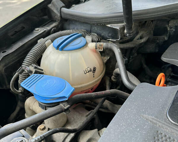 Фольксваген Гольф, объемом двигателя 1.4 л и пробегом 294 тыс. км за 4800 $, фото 19 на Automoto.ua