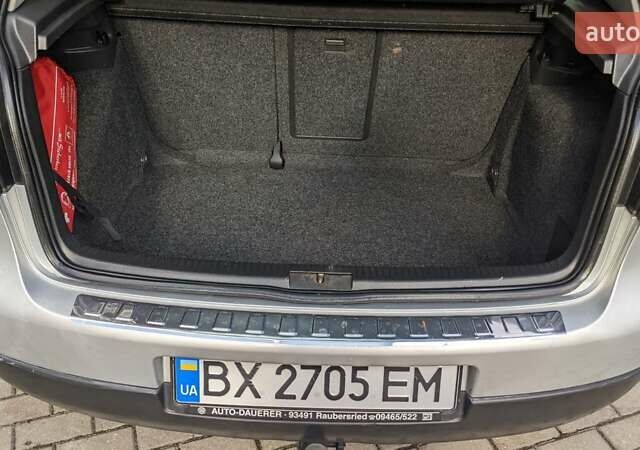 Фольксваген Гольф, объемом двигателя 1.6 л и пробегом 195 тыс. км за 4500 $, фото 9 на Automoto.ua