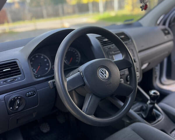 Фольксваген Гольф, объемом двигателя 1.4 л и пробегом 293 тыс. км за 4250 $, фото 12 на Automoto.ua