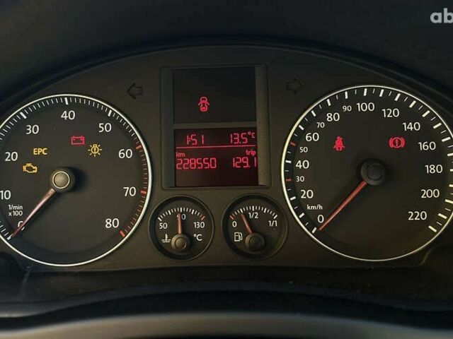 Фольксваген Гольф, об'ємом двигуна 1.4 л та пробігом 228 тис. км за 5800 $, фото 19 на Automoto.ua