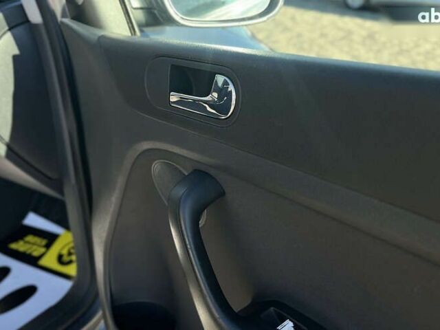 Фольксваген Гольф, об'ємом двигуна 1.4 л та пробігом 228 тис. км за 5800 $, фото 9 на Automoto.ua